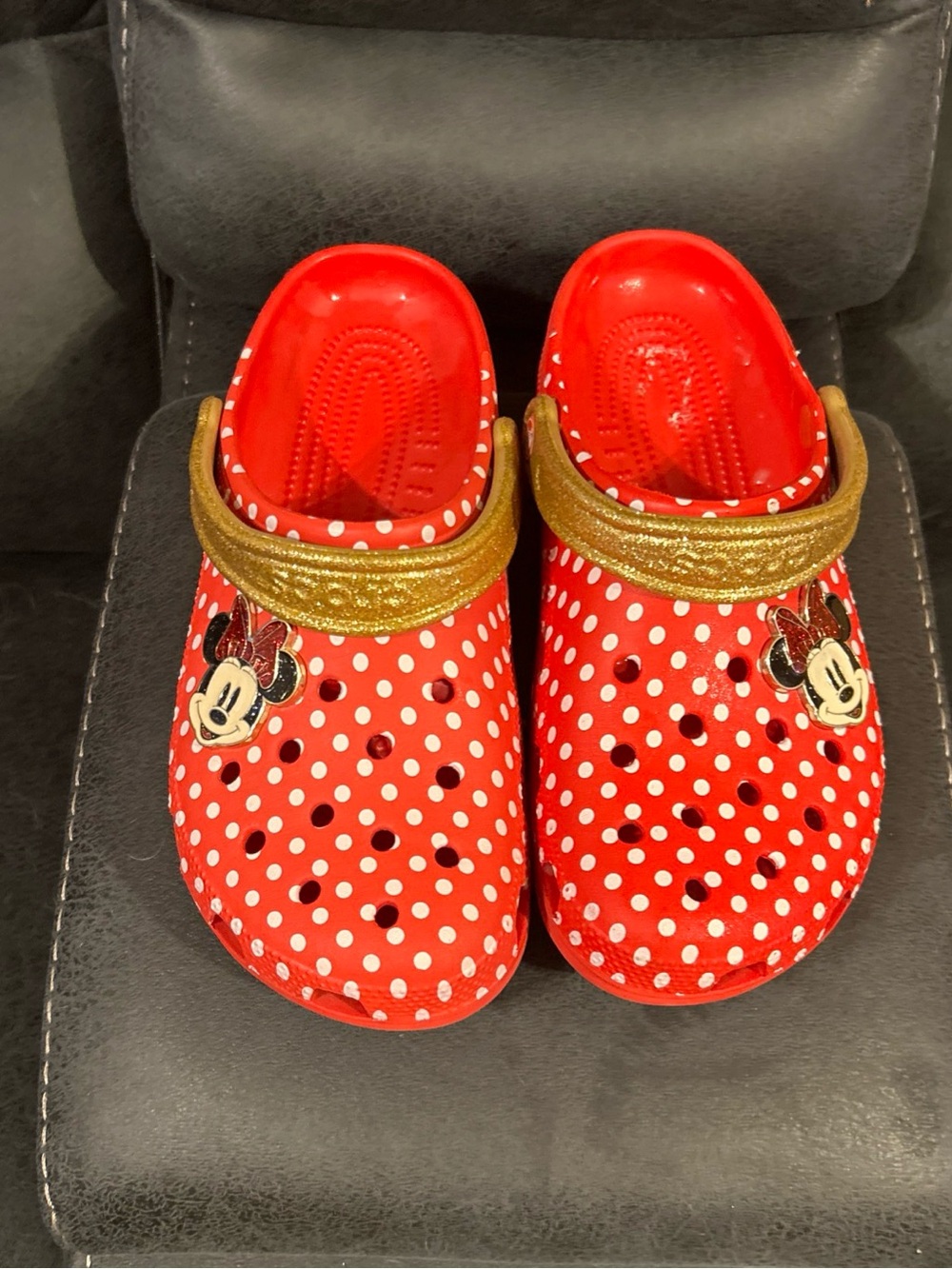 Women’s Disney crocs size 10